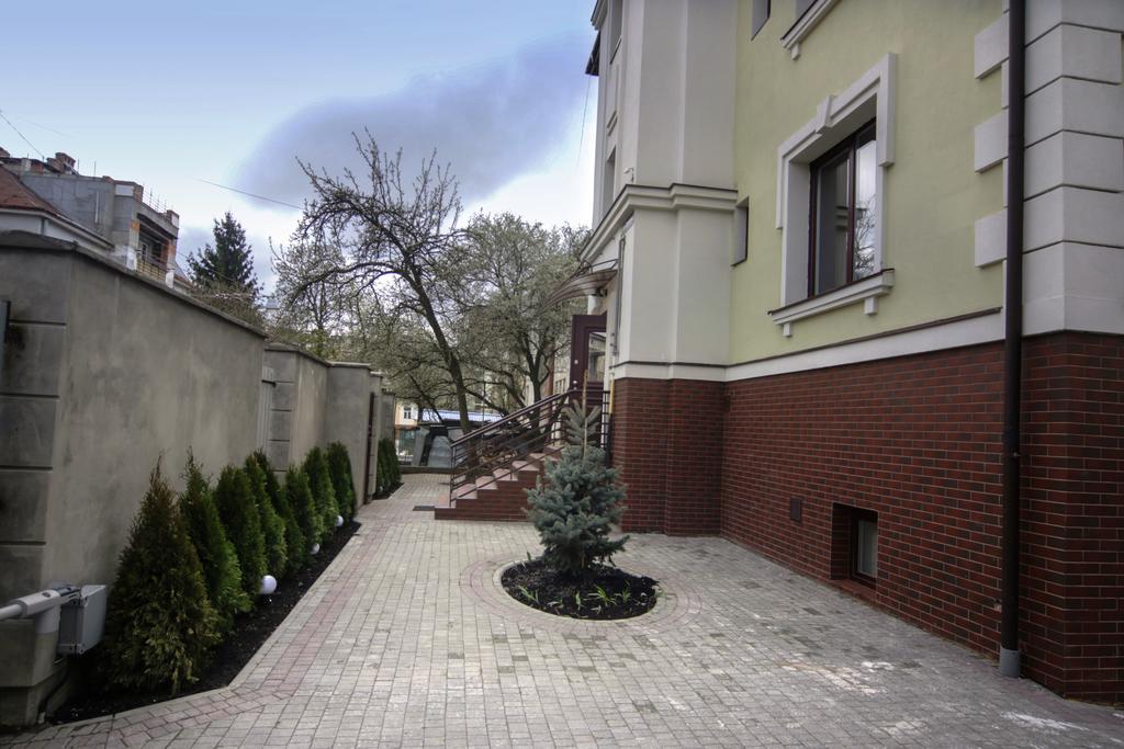 Potocki Apartments Lviv Exterior photo