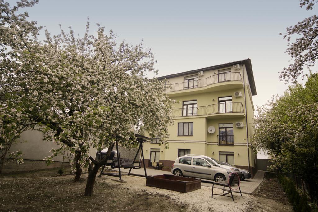 Potocki Apartments Lviv Exterior photo